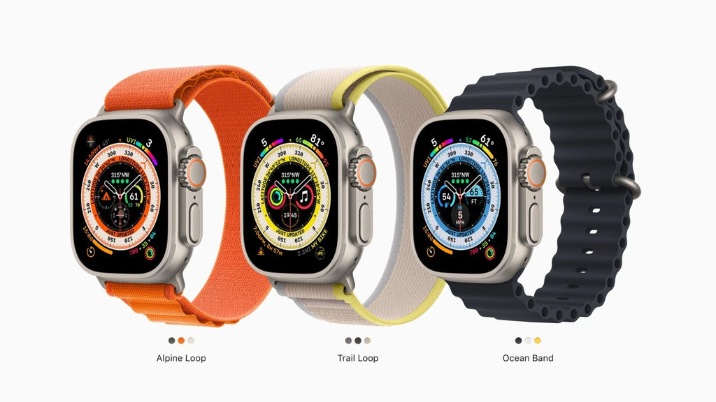 Apple Watch Ultra 32 GB GPS & Cellular Unlocked 49mm Titanium - US Version . Excellent